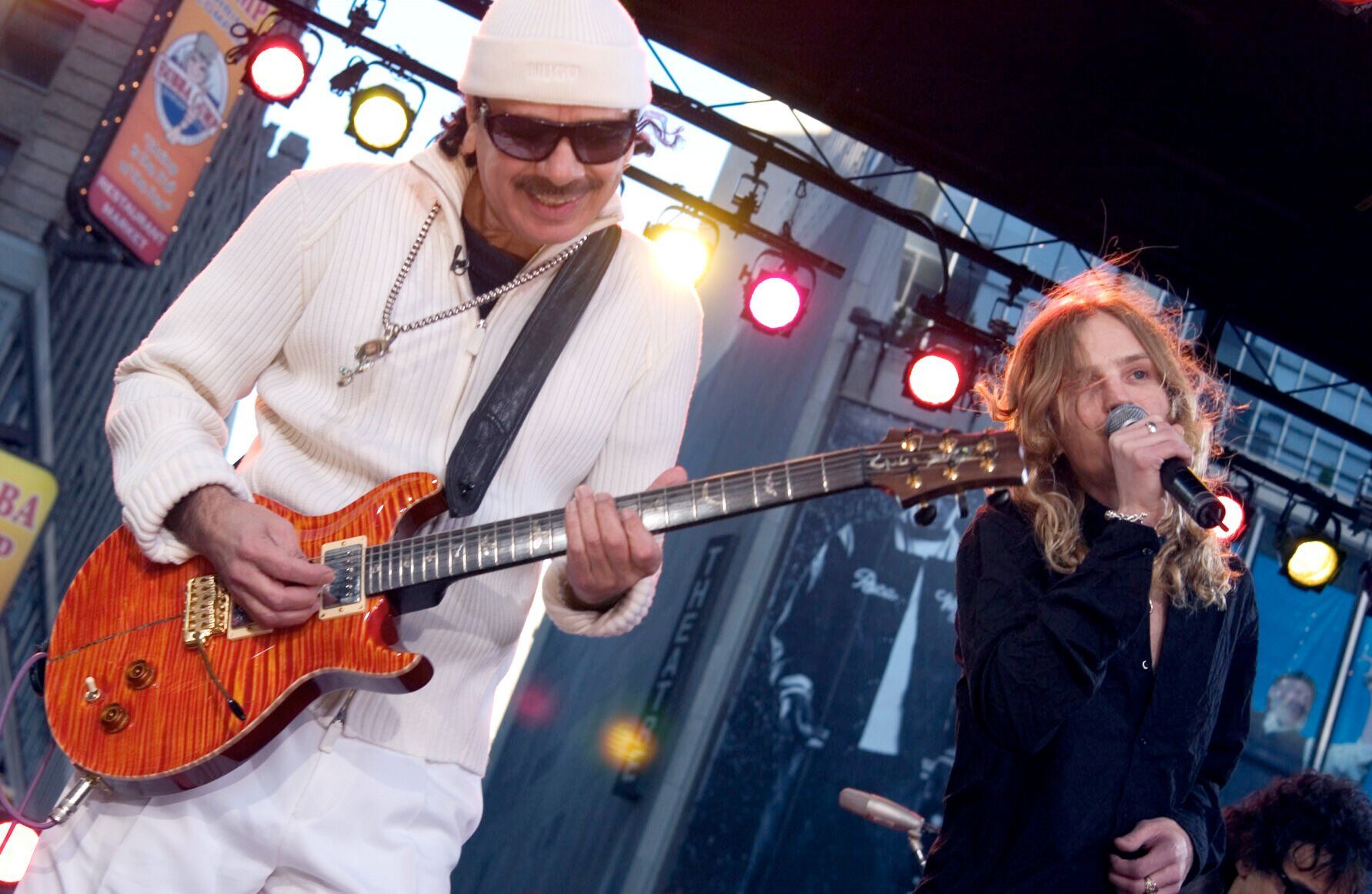 2005: MUSIC CARLOS SANTANA